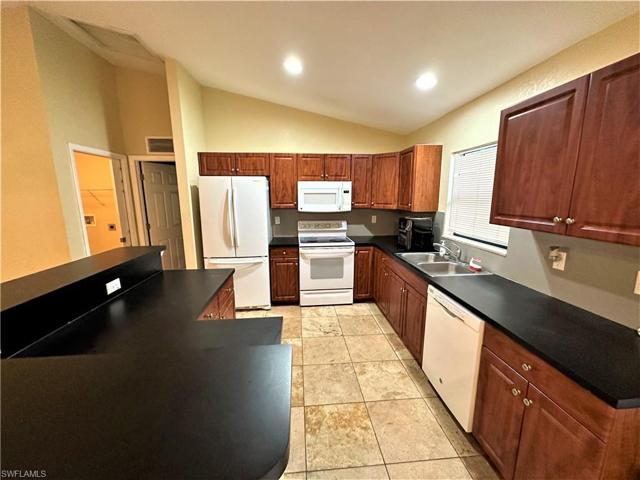 3303 E 8th  ST, LEHIGH ACRES, FL 33972