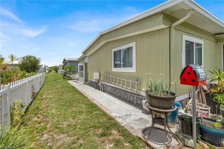 26049  Princess  LN, Bonita Springs, FL 34135
