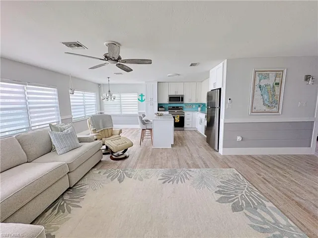 2691 Geary St, Matlacha, Florida 33993