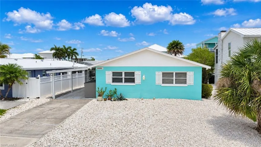 2691 Geary St, Matlacha, Florida 33993