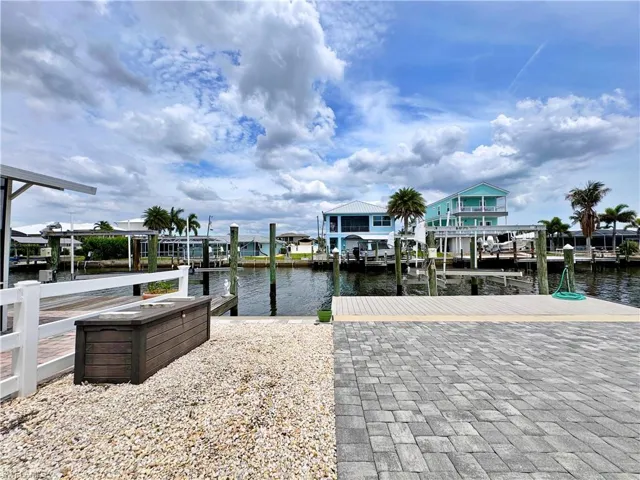 2691 Geary St, Matlacha, Florida 33993
