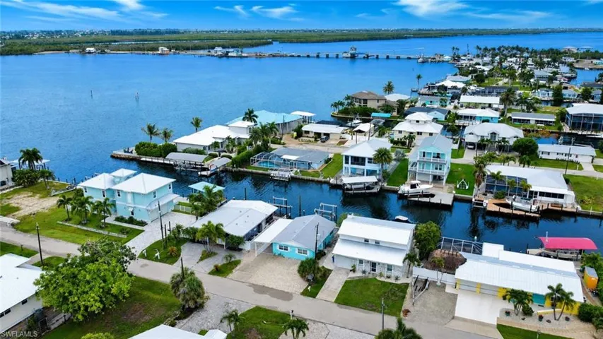 2691 Geary St, Matlacha, Florida 33993