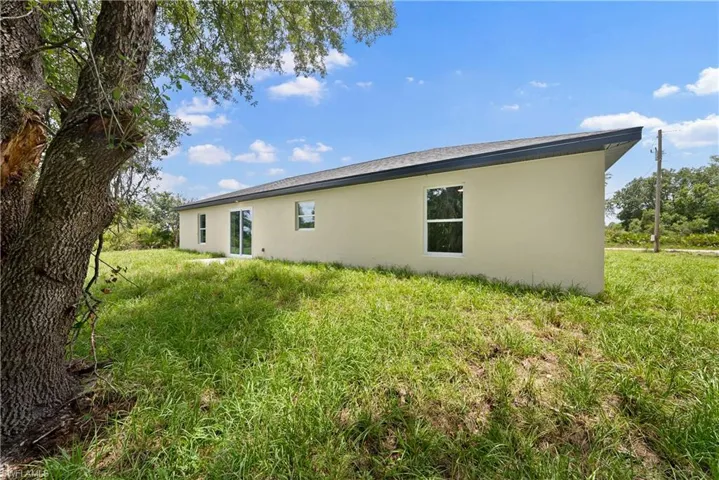 4405 E 11th St, Lehigh Acres, Florida 33972
