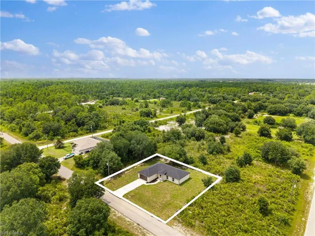 4405 E 11th St, Lehigh Acres, Florida 33972