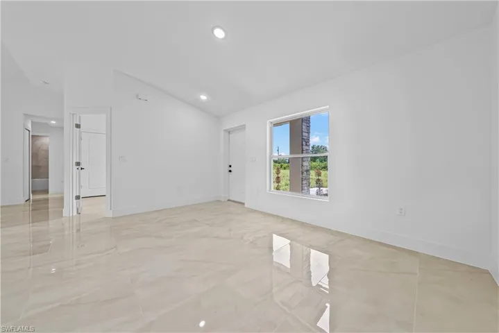 4405 E 11th St, Lehigh Acres, Florida 33972