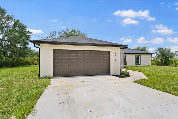 4405 E 11th St, Lehigh Acres, Florida 33972