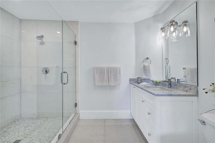 Guest-Bathroom with Large Walk-in Shower