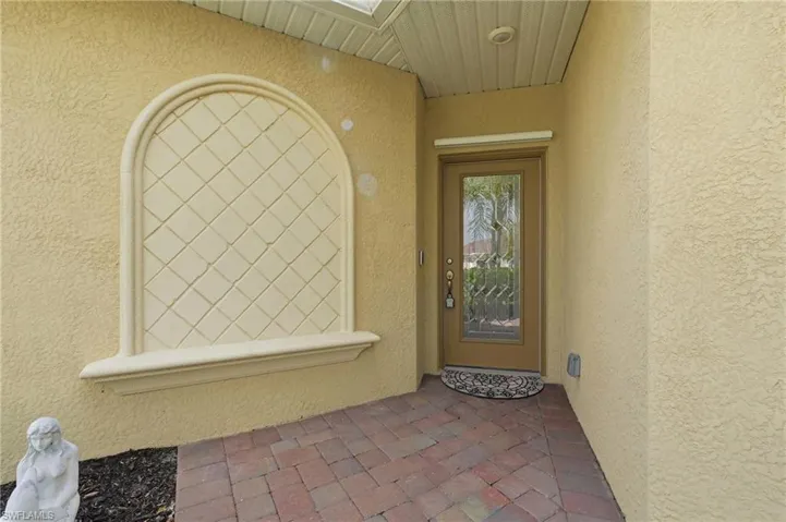 1689 Alameda Dr, Naples, Florida 34120