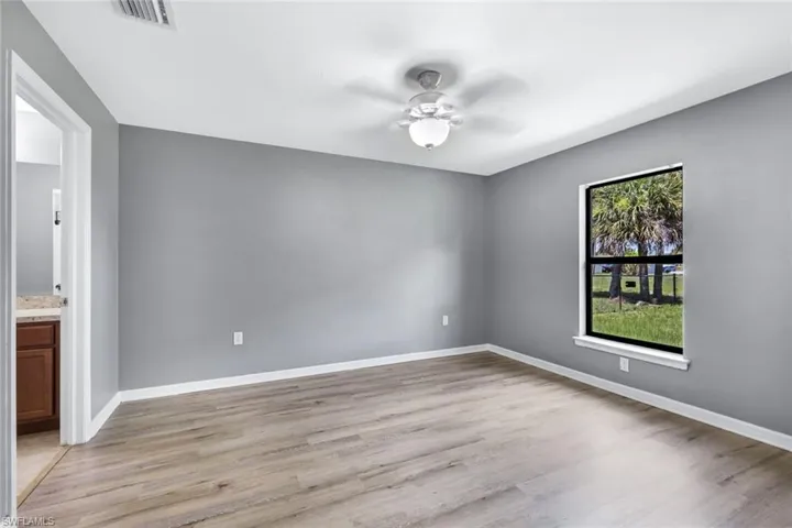 443 Shadow Lakes Dr, Lehigh Acres, Florida 33974