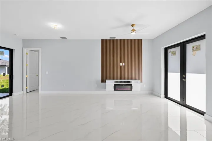 328 Larose Ave, Lehigh Acres, Florida 33974