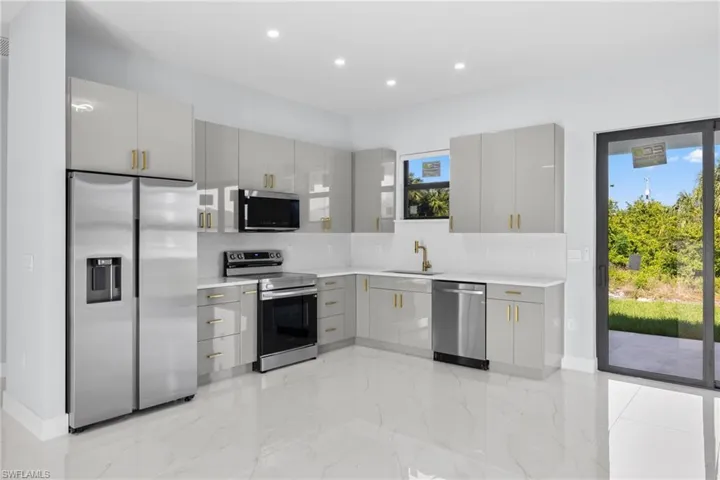 328 Larose Ave, Lehigh Acres, Florida 33974