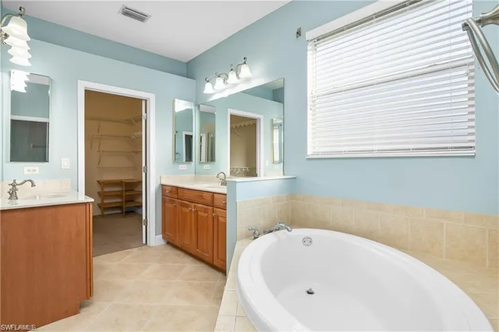 20437 Ardore Ln, Estero, Florida 33928