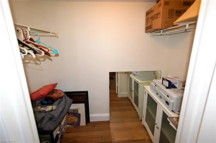 GUEST BEDROOM WALK-IN CLOSET