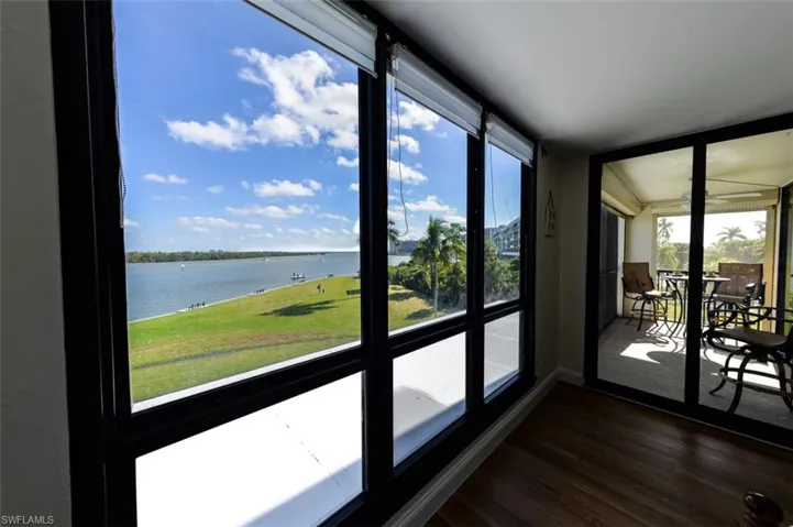 OWNER'S SUITE VIEW.  DIRECT LANAI ACCESS.