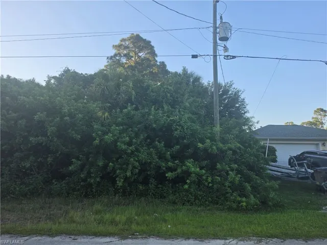 3502 48th St W, Lehigh Acres, Florida 33971