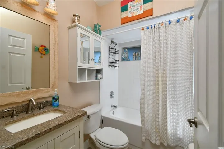 Guest bathroom.
