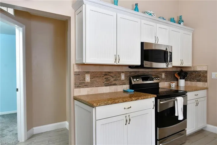 All stainless steel appliances included.