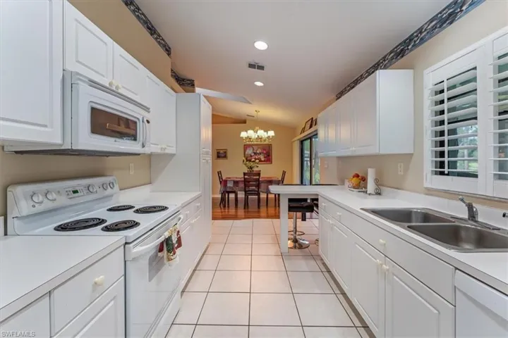 2905 10th Ave Se, Naples, Florida 34117