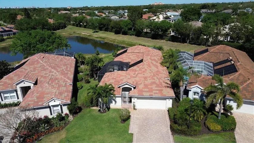 3351  Sandpiper  WAY, Naples, FL 34109
