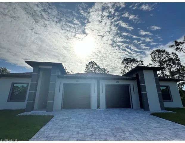 373  Lillon S AVE, Lehigh Acres, FL 33974