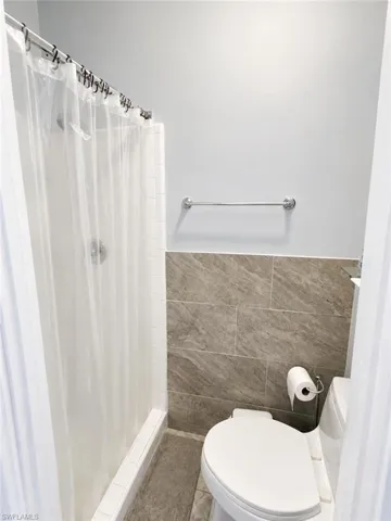 2124 41st Ter Sw, Naples, Florida 34116