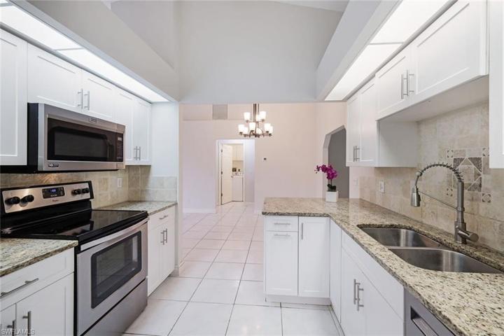 Granite countertops and stainless steel appliances!