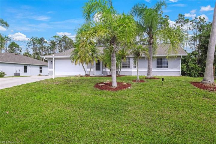 House sits higher and has great elevation