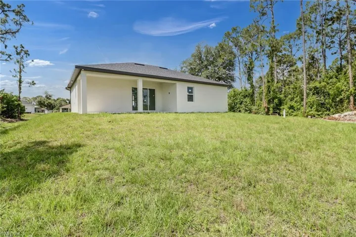 2816  2nd SW ST, Lehigh Acres, FL 33976