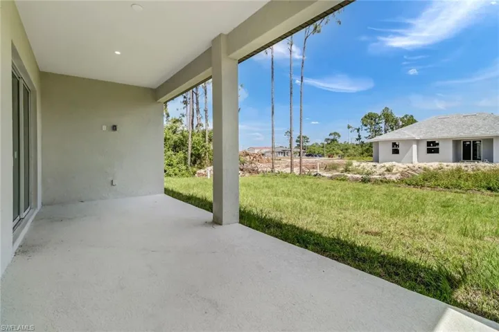 2816  2nd SW ST, Lehigh Acres, FL 33976