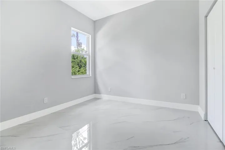 2816  2nd SW ST, Lehigh Acres, FL 33976