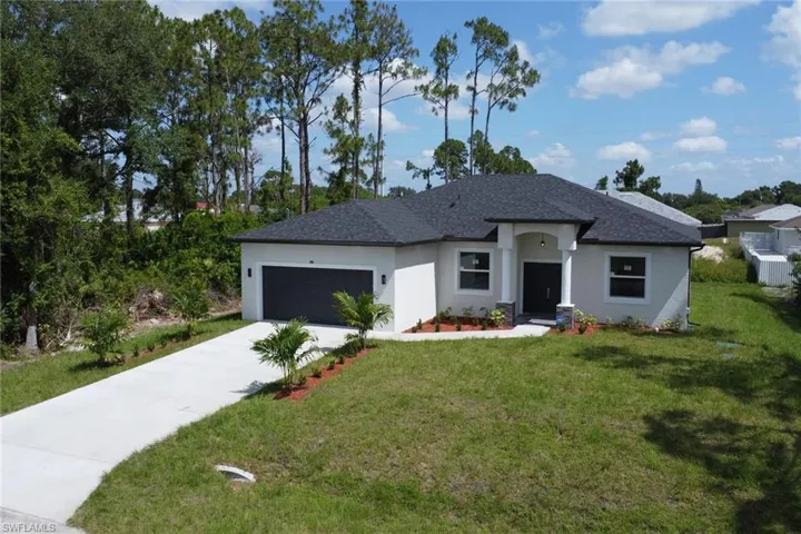 2816  2nd SW ST, Lehigh Acres, FL 33976