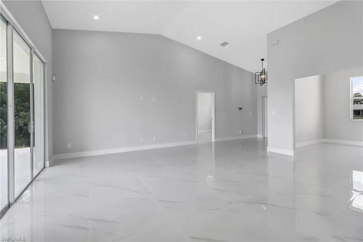 2816  2nd SW ST, Lehigh Acres, FL 33976