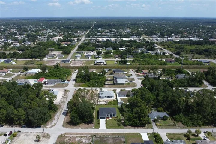 2816  2nd SW ST, Lehigh Acres, FL 33976