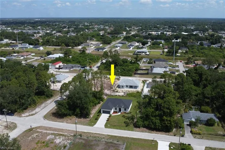 2816  2nd SW ST, Lehigh Acres, FL 33976