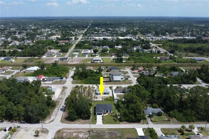2816  2nd SW ST, Lehigh Acres, FL 33976