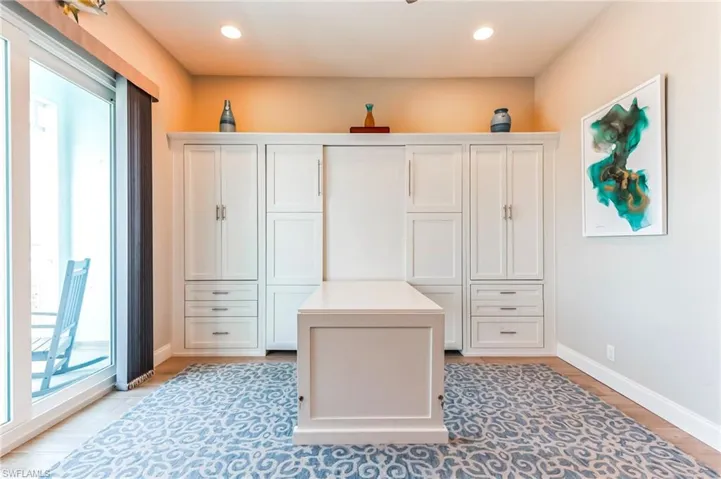 Murphy bed can be a desk.