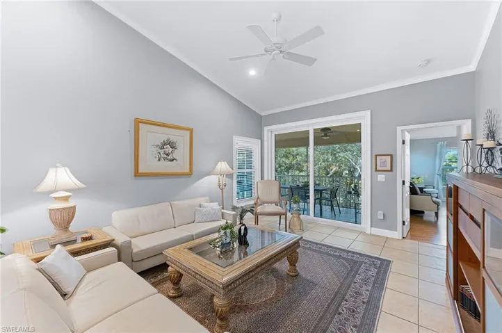 6835  Huntington Lakes  CIR, Naples, FL 34119