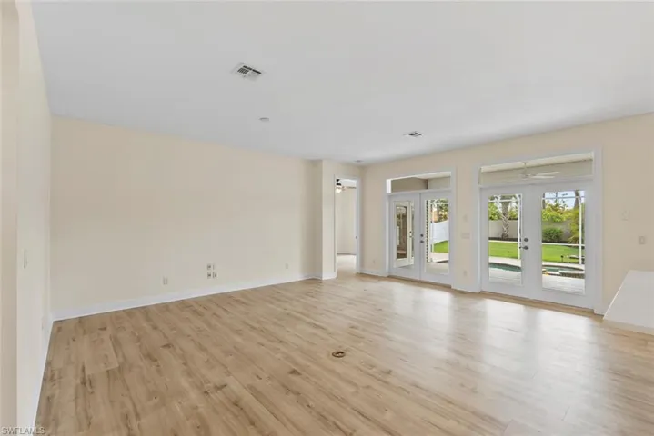 15555  Caloosa Creek  CIR, Fort Myers, FL 33908