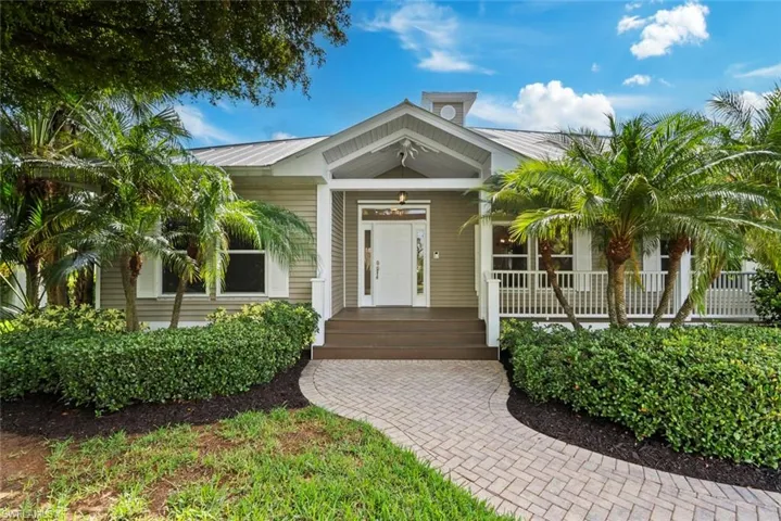 15555  Caloosa Creek  CIR, Fort Myers, FL 33908