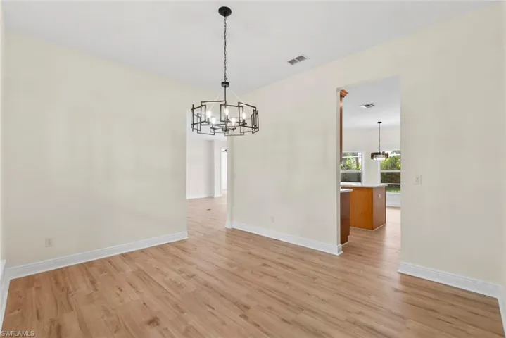 15555  Caloosa Creek  CIR, Fort Myers, FL 33908