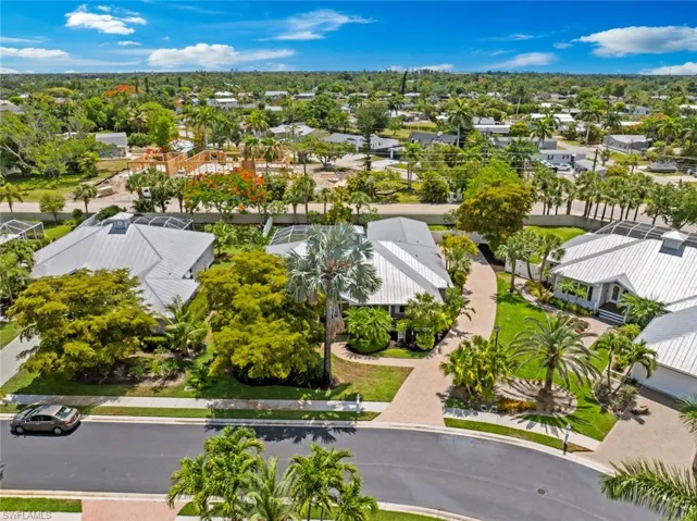 15555  Caloosa Creek  CIR, Fort Myers, FL 33908