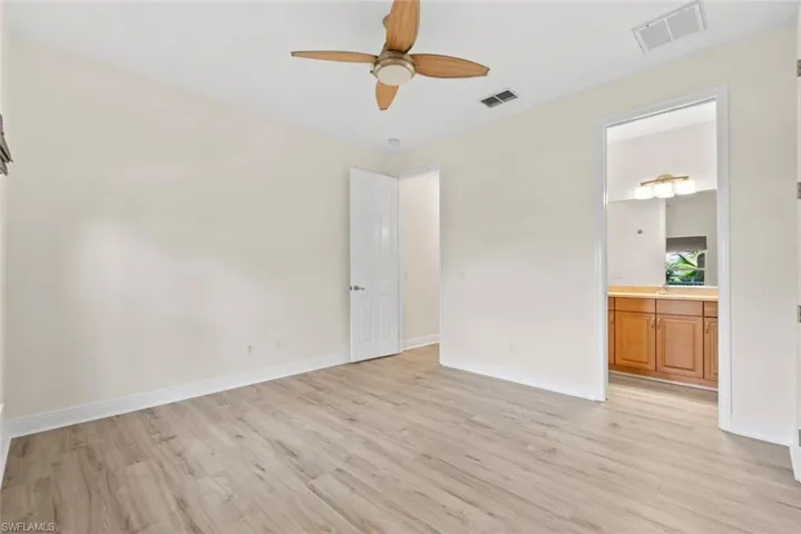 15555  Caloosa Creek  CIR, Fort Myers, FL 33908