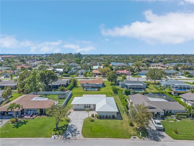 Aerial view featuring a residential view