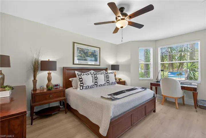 5035 Yacht Harbor Dr 103, Naples, Florida 34112