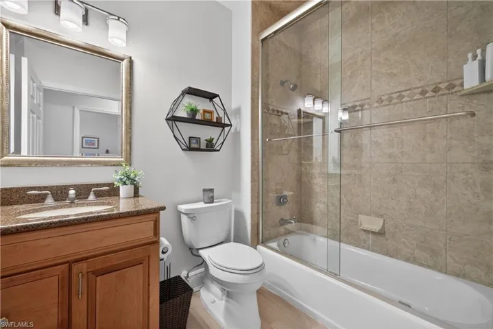 5035 Yacht Harbor Dr 103, Naples, Florida 34112
