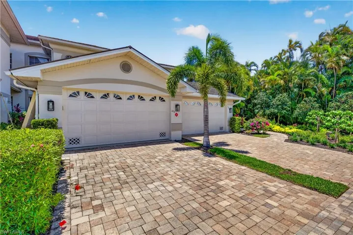 5035 Yacht Harbor Dr 103, Naples, Florida 34112