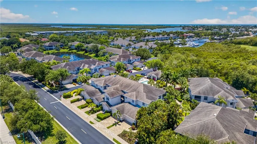 5035 Yacht Harbor Dr 103, Naples, Florida 34112