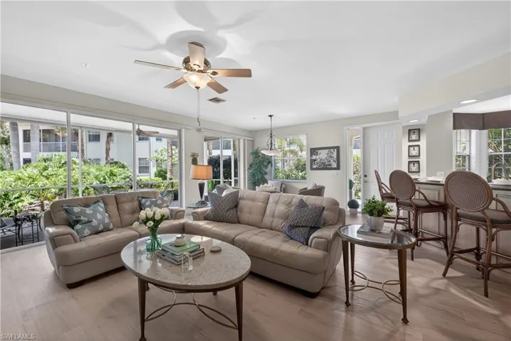 5035 Yacht Harbor Dr 103, Naples, Florida 34112