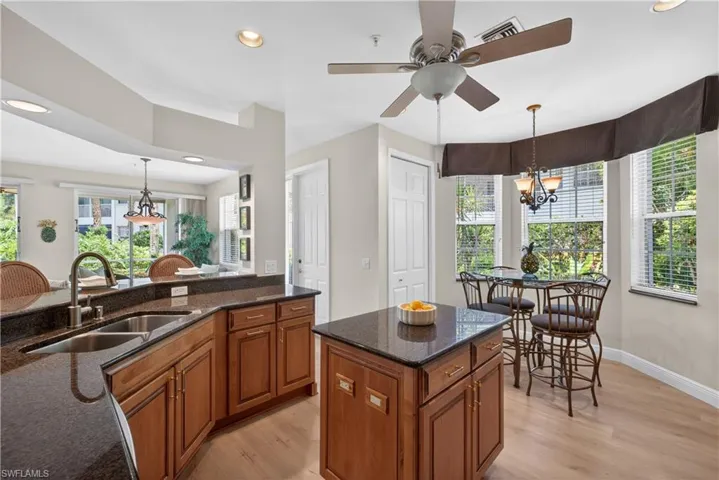 5035 Yacht Harbor Dr 103, Naples, Florida 34112