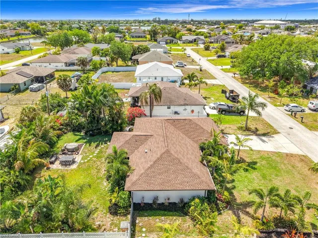 1405 Sw 5th Pl, Cape Coral, Florida 33991